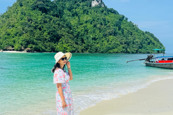 phuket in december