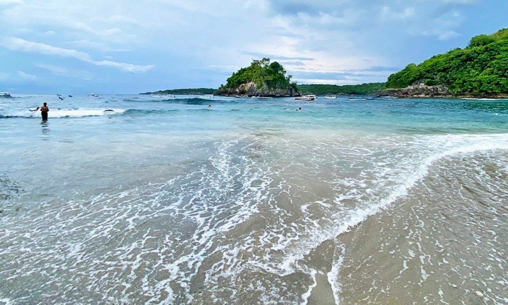 Crystal Bay Beach Bali